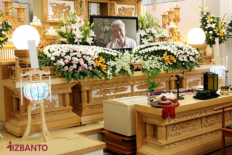 گل آرایی و شمع آرایی در کنار هم